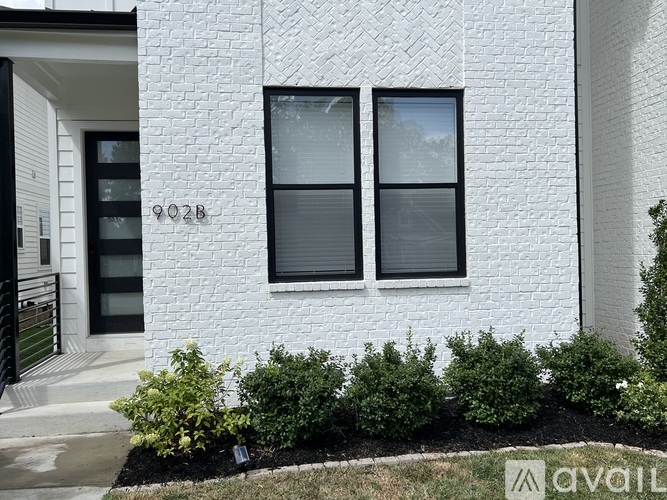 902 B Knox Avenue 4 Beds Single Family Home for Rent - Photo gallery 3