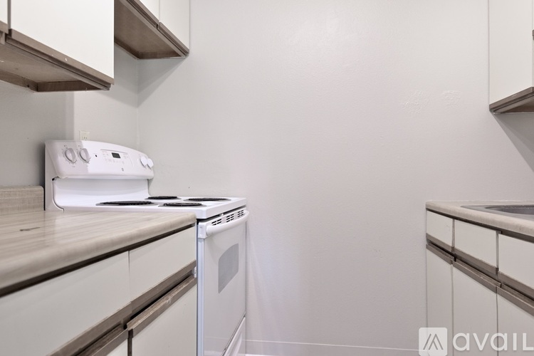106 S Spring St 2 Beds Apartment for Rent - Photo gallery 1