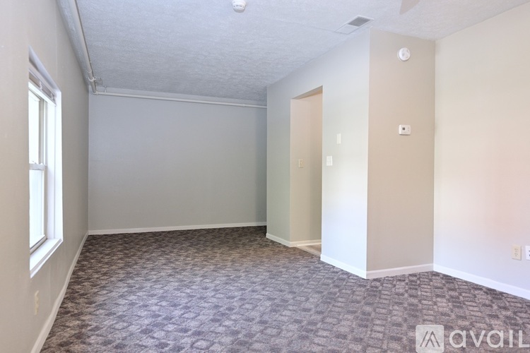 106 S Spring St 2 Beds Apartment for Rent - Photo gallery 2