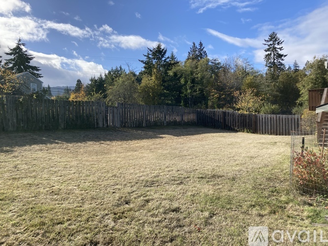 1018 Olympus St 4 Beds Single Family Home for Rent - Photo gallery 4