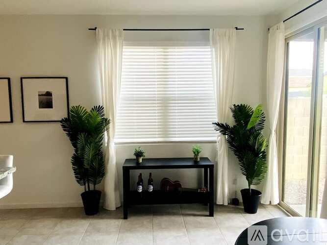 40525 West Hillman Drive 3 Beds Single Family Home for Rent - Photo gallery 4
