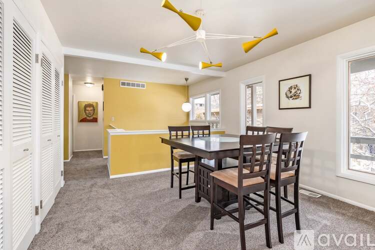 2814 N Bogus Basin Rd 2 Beds Townhouse for Rent - Photo gallery 3