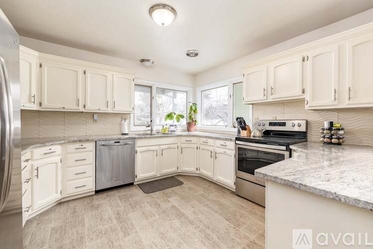 2814 N Bogus Basin Rd 2 Beds Townhouse for Rent - Photo gallery 4
