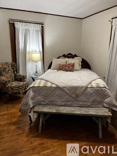 224 West Laflin Avenue 1 Apartment for Rent - Photo gallery 1