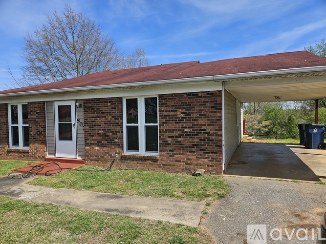 807 Island Ford Road 3 Beds Single Family Home for Rent - Photo gallery 1