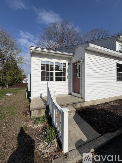 110 Sagamore Street 2 Beds Apartment for Rent - Photo gallery 1
