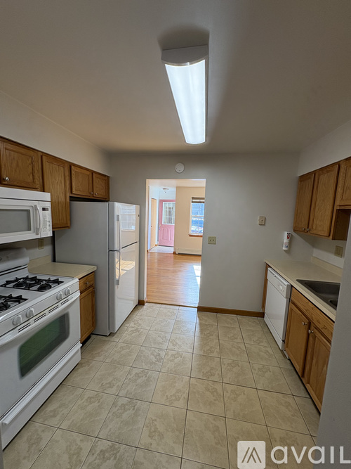 110 Sagamore Street 2 Beds Apartment for Rent - Photo gallery 2