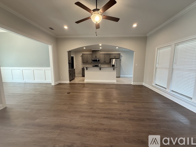 12672 Squirrel Drive 4 Beds Single Family Home for Rent - Photo gallery 3