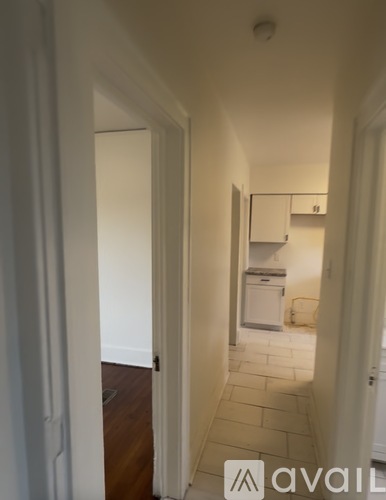 1094 Lenox Street 3 Beds Apartment for Rent - Photo gallery 3