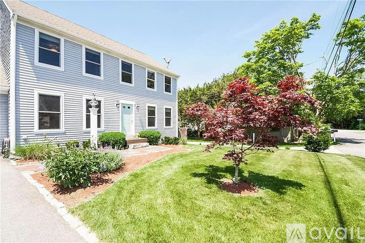 76 King Phillip Street 3 Beds Single Family Home for Rent - Photo gallery 3