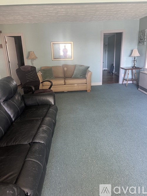 3 Mott Lane 2 Beds Single Family Home for Rent - Photo gallery 1