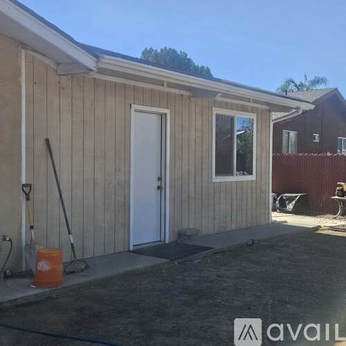 2424 South Poppy Avenue 4 Beds Single Family Home for Rent - Photo gallery 3