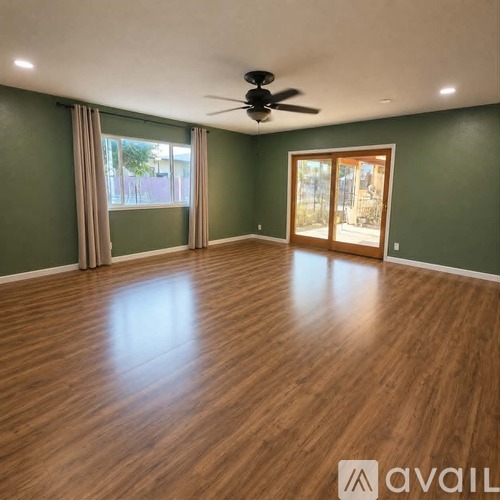 2424 South Poppy Avenue 4 Beds Single Family Home for Rent - Photo gallery 4