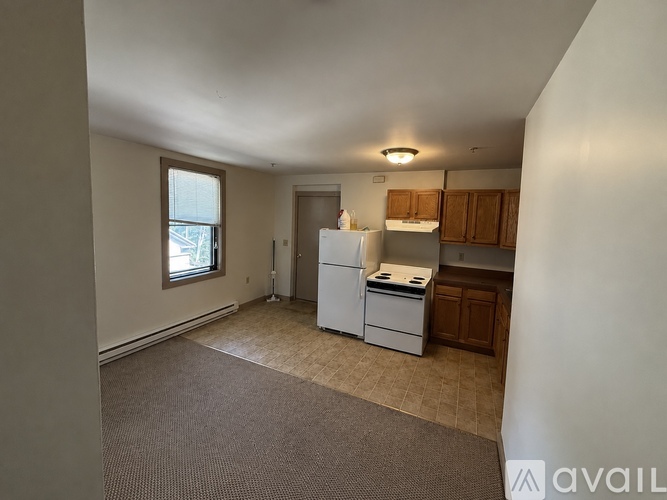 279 N Main St 1 Apartment for Rent - Photo gallery 3
