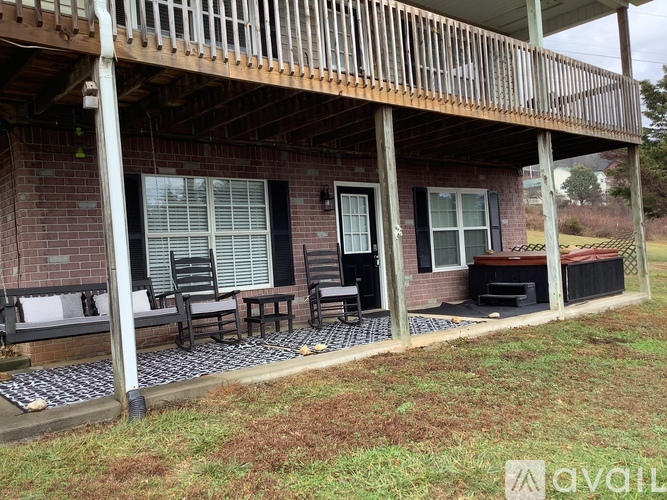 2708 Roberts Road 1 Apartment for Rent - Photo gallery 1