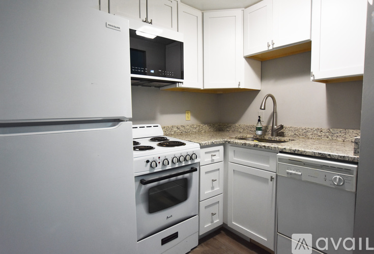 555 E William St Studio Apartment for Rent - Photo gallery 2