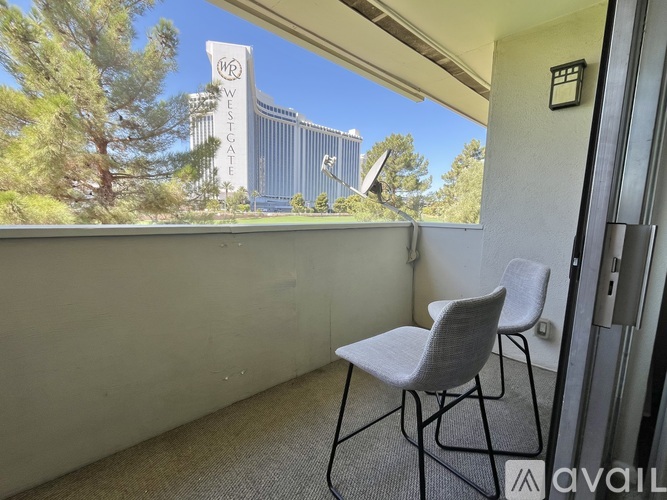 2879 Geary Place 1 Condo for Rent - Photo gallery 2