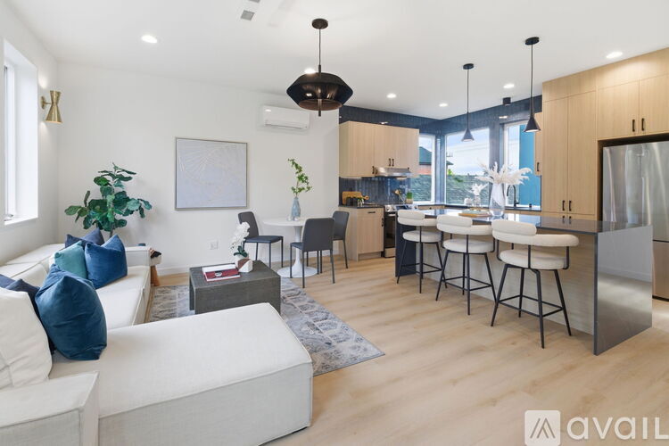 4517 35th Avenue South 2 Beds Single Family Home for Rent - Photo gallery 5
