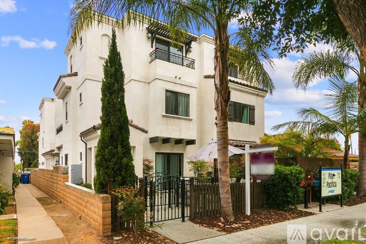 1627 Hornblend Street 3 Beds Single Family Home for Rent - Photo gallery 5