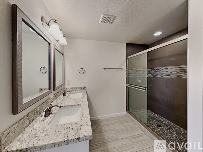 416 E PAPAGO Drive 4 Beds Single Family Home for Rent - Photo gallery 2