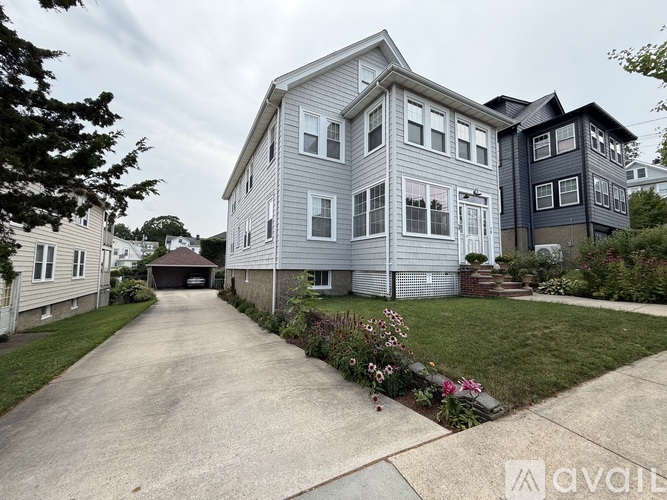 68 Templeton Pkwy 2 Beds Apartment for Rent - Photo gallery 1