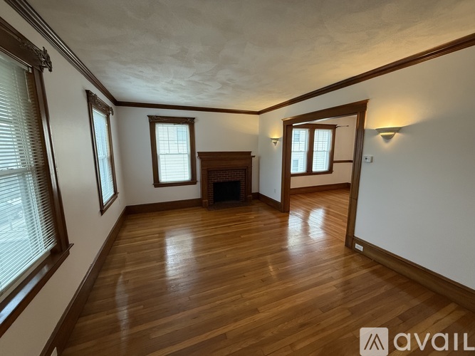 68 Templeton Pkwy 2 Beds Apartment for Rent - Photo gallery 4