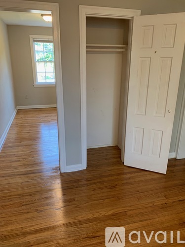 2852 Thornhill Rd 2 Beds Apartment for Rent - Photo gallery 3