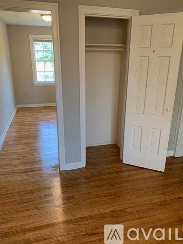 2852 Thornhill Rd 2 Beds Apartment for Rent