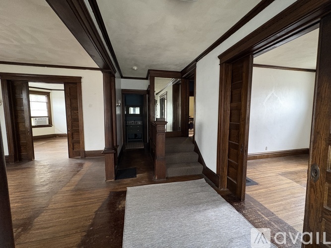 519 Park Avenue 4 Beds Single Family Home for Rent - Photo gallery 2
