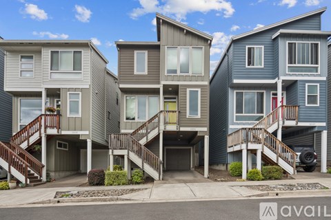 12111 SW Tesla Terrace 4 Beds Apartment for Rent