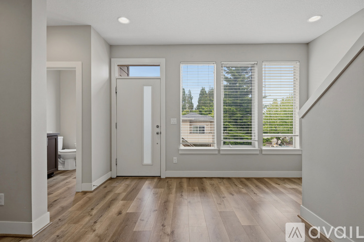 12111 SW Tesla Terrace 4 Beds Single Family Home for Rent - Photo gallery 2