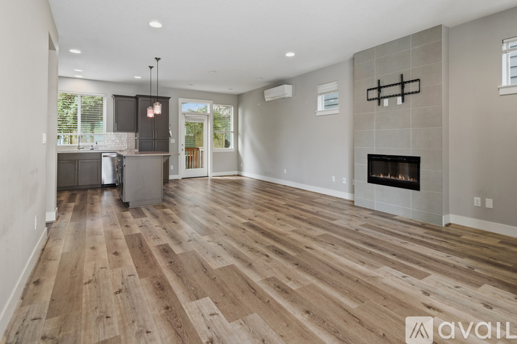 12111 SW Tesla Terrace 4 Beds Single Family Home for Rent - Photo gallery 5
