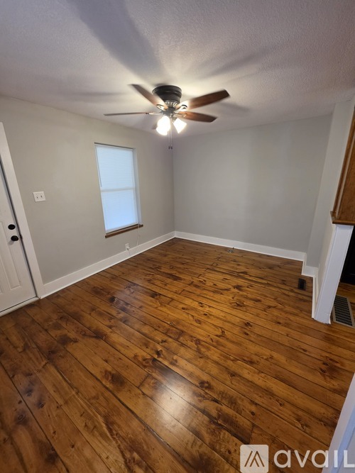 603 East 8th Street South 1 Single Family Home for Rent - Photo gallery 5