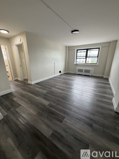 110 Washington St 1 Apartment for Rent - Photo gallery 2