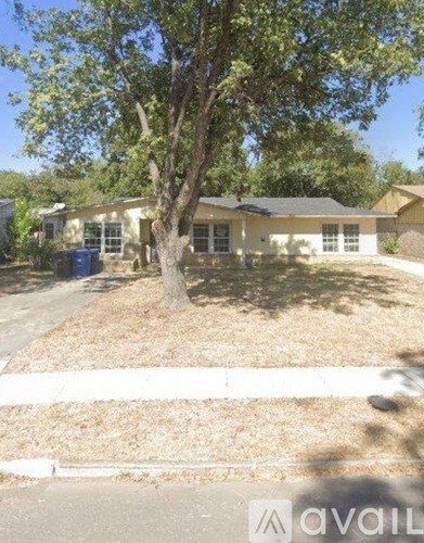 363 Astoria Dr 3 Beds Apartment for Rent
