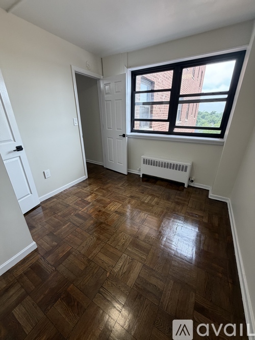 110 Washington St 2 Beds Apartment for Rent - Photo gallery 4