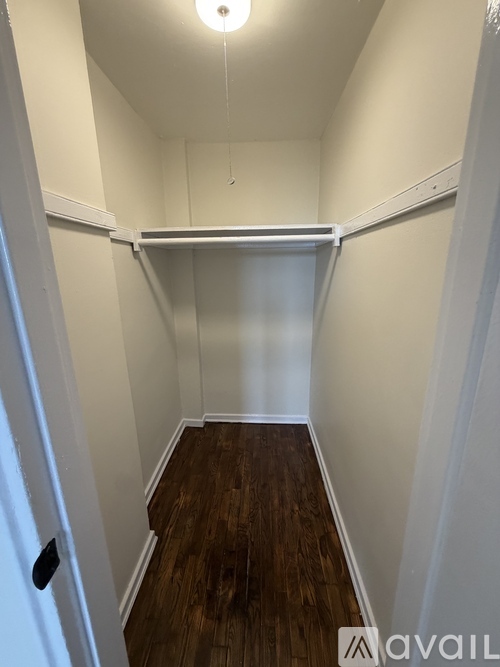 110 Washington St 2 Beds Apartment for Rent - Photo gallery 5