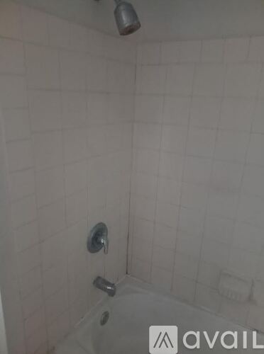 27 W Lansing St 1 Apartment for Rent - Photo gallery 2