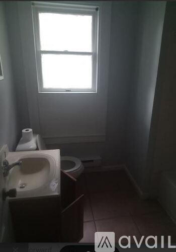 27 W Lansing St 1 Apartment for Rent - Photo gallery 3