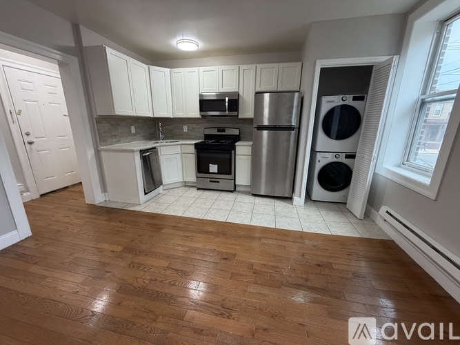 6611 Broadway 2 Beds Apartment for Rent - Photo gallery 1