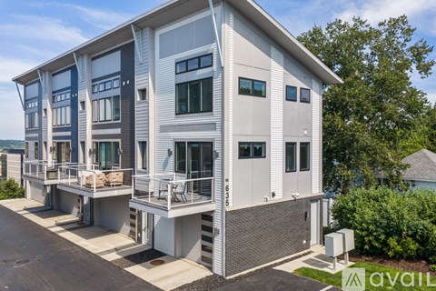 635 Fairview Ave NE 1 Apartment for Rent