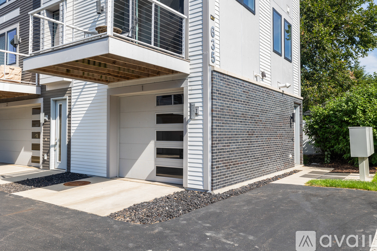 635 Fairview Ave NE 1 Condo for Rent - Photo gallery 2