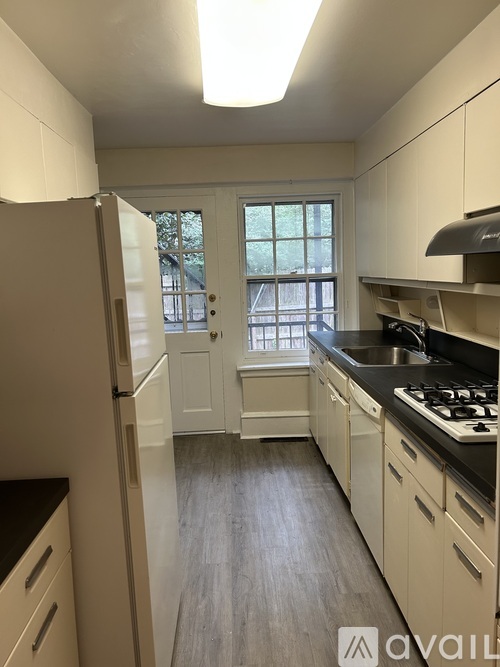 139 Rutgers Avenue 2 Beds Apartment for Rent - Photo gallery 4