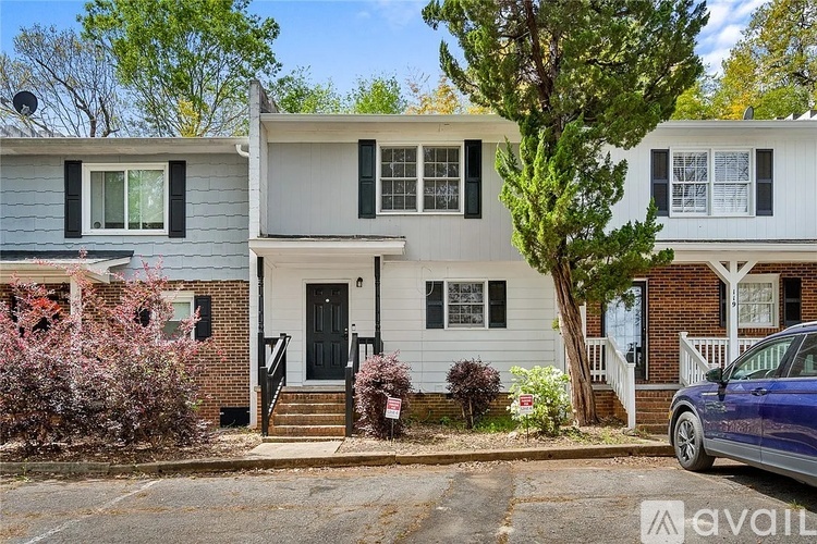 119 Freedom Drive 3 Beds Townhouse for Rent - Photo gallery 1