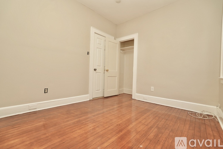 150 Columbia Ave 3 Beds Apartment for Rent - Photo gallery 4