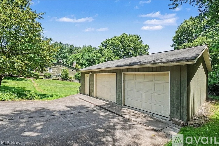 1511 Homestead Drive 4 Beds Single Family Home for Rent - Photo gallery 5