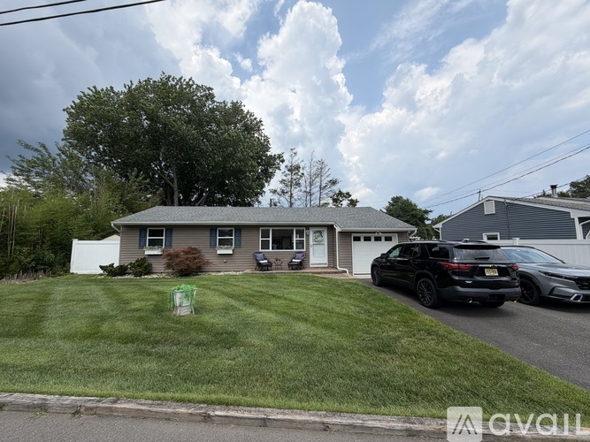 98 Oak Tree Lane 3 Beds Single Family Home for Rent - Photo gallery 2