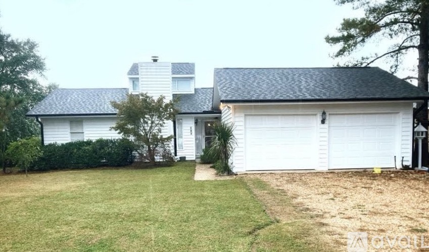 689 Cedar Point 3 Beds Single Family Home for Rent - Photo gallery 2