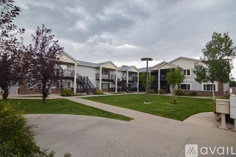 1527 E Palmer Dr 3 Beds Apartment for Rent