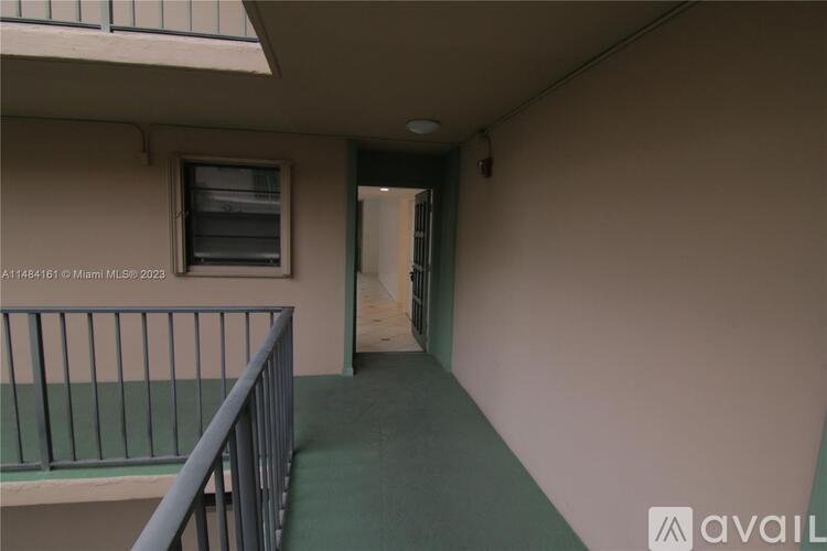 10525 SW 112th Ave 2 Beds Apartment for Rent - Photo gallery 5